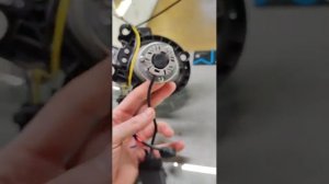Установка LED лампы в линзу Kia Ceed, Optima, Cerato, Mitsubishi Outlander.