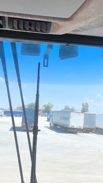 На осмотре - очень умный комбайн Ростсельмаш Acros с дизелем ЯМЗ #комбайн #ЯМЗ #РСМ #трактор смотреть онлайн