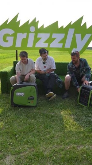 Лихой топор VS Домашний мастер 
Запускаем генераторы!