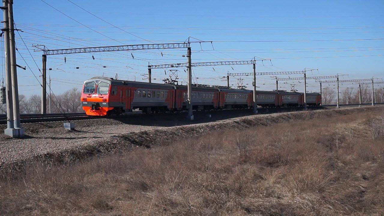 Электропоезд ЭД9М-0154