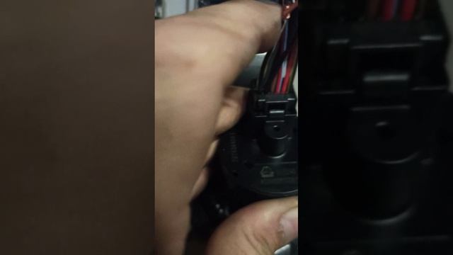 HOWO/Sinotruk HOWO T5G Установка навигации.avi