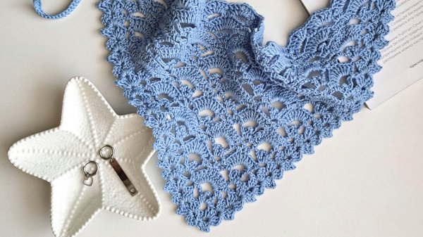 Ажурная косынка крючком
