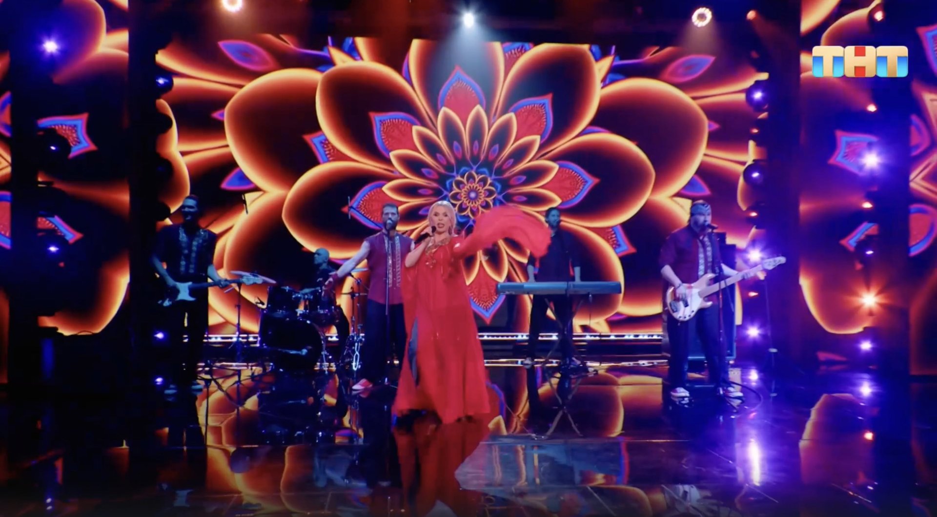 Группа ПЕЛАГЕЯ «Порушка-Параня» | ШОУ ВОЛИ смотреть онлайн