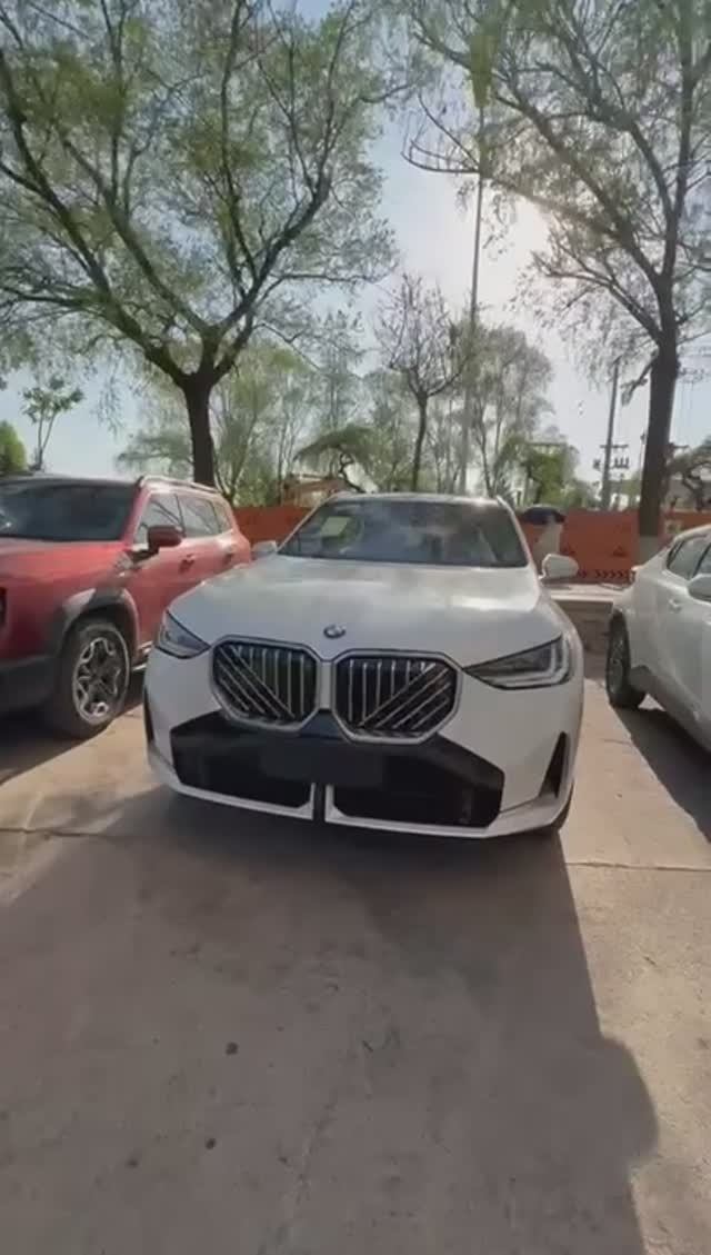 Легковой транспорт из Китая от компании Милларда. смотреть онлайн