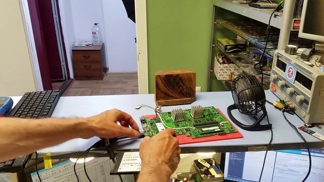 Матплата Asus X705UQ заказ 19074 - контрольный запуск. смотреть онлайн