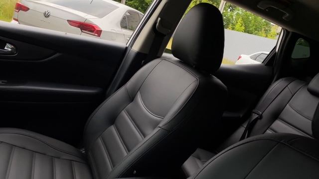 Nissan Qashqai 2. Авточехлы смотреть онлайн