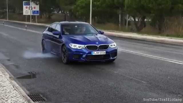 трек Macan се ля ви