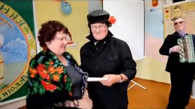 Старенькое видео - 2014 год.. Праздник в селе Богородского района. Сенокосная. смотреть онлайн