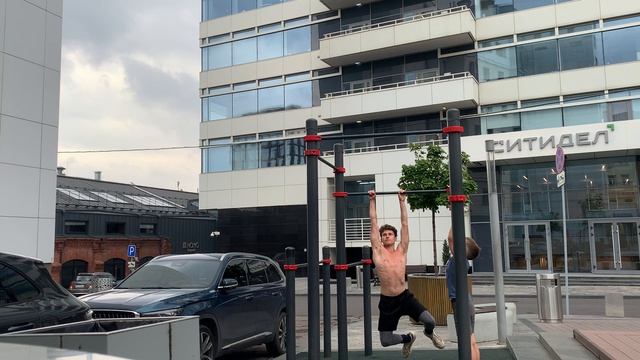 做引体向上，成为更好的马拉松运动员 || 让我们一起做这个练习吧！|| 你们可以的，我亲爱的朋友们 :) смотреть онлайн