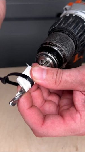 Запомни эту хитрость по смазке сверла