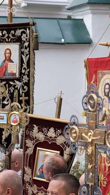 Крестный ход прошел в Казани. Патриарх Московский и всея Руси Кирилл в Татарстане смотреть онлайн