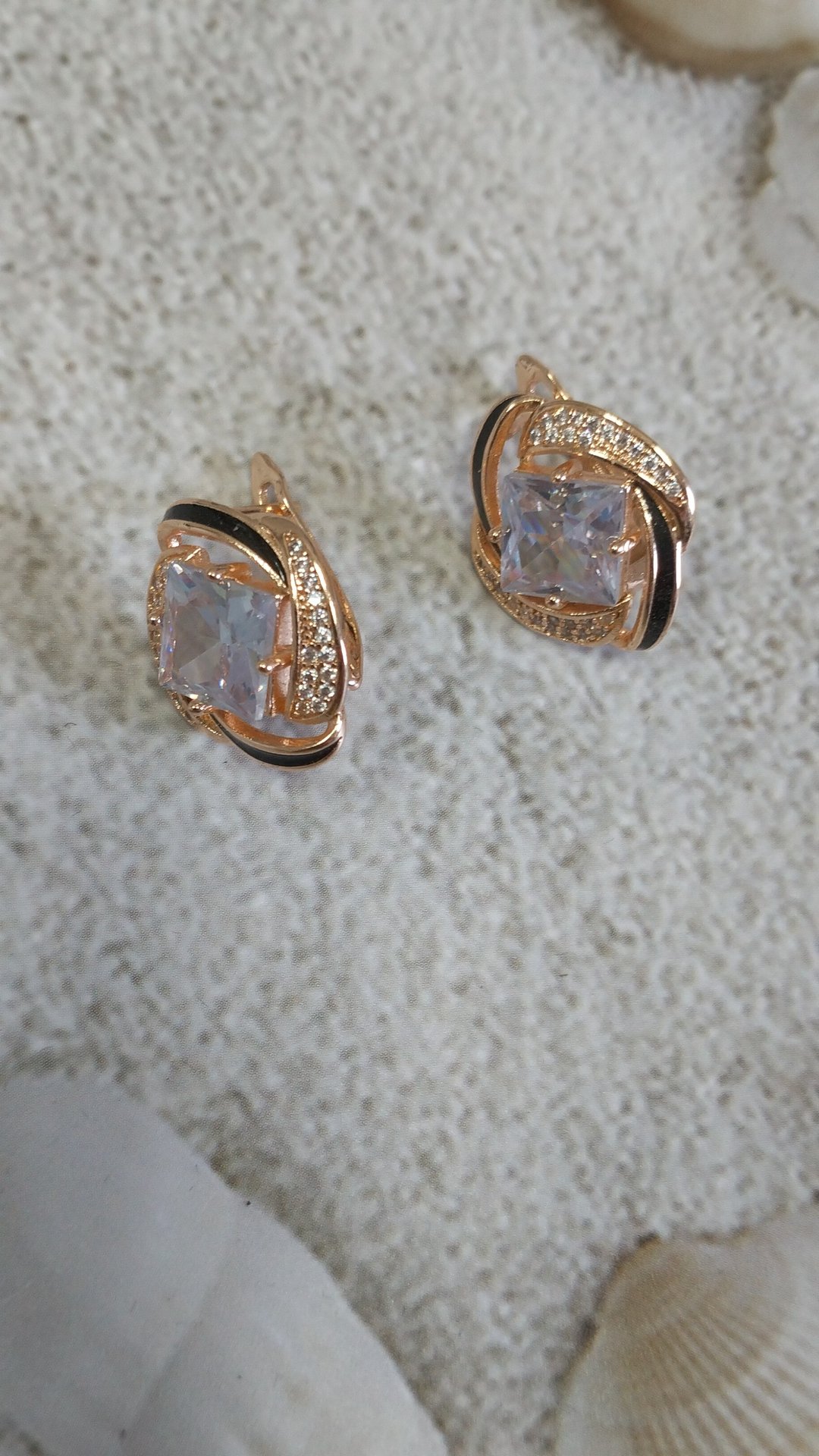 Бижутерия. Серьги смотреть онлайн