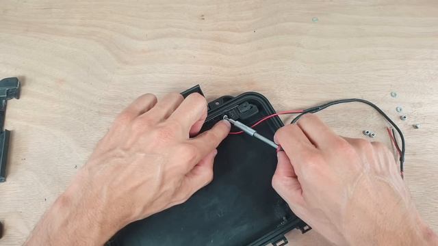 Сборка многофункционального портативного компьютера Mini Cyberdeck