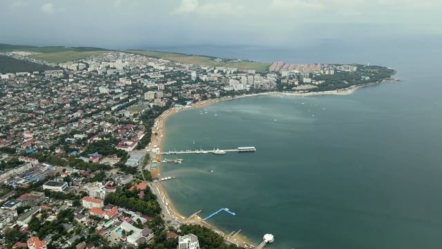 Геленджик с высоты птичьего полета смотреть онлайн