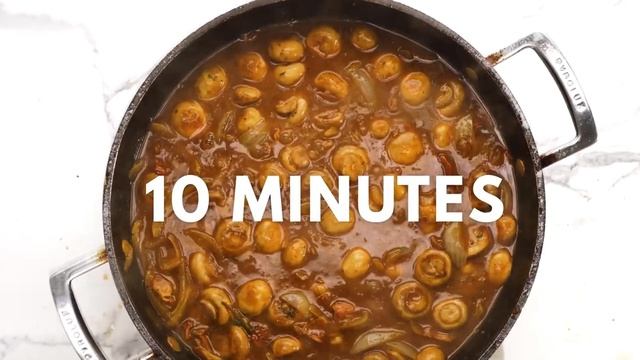 VkusniyDen картофельная запеканка с курицей и грибами