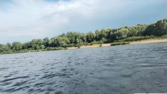 Переплываем Оку на надувной лодке смотреть онлайн