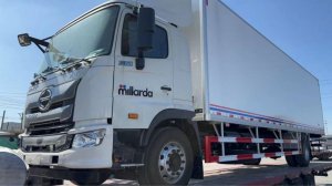 Как поднять кабину для обслуживания на Hino 700 profia