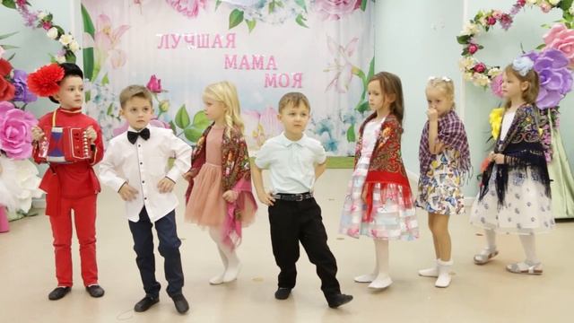 🎪 Частушки для мамы! Душевные народные песенки от детей смотреть онлайн