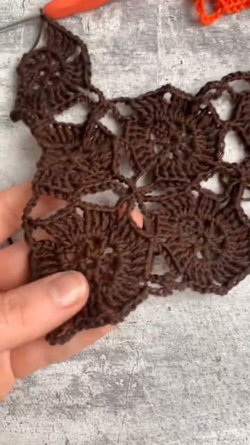 Косынка в технике безотрывного вязания/МК по ссылке в шапке профиля #nataliverezhu #30косынок смотреть онлайн