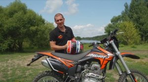 Обзор на мотоцикл JHL MX300, двигатель с баланс валом!
