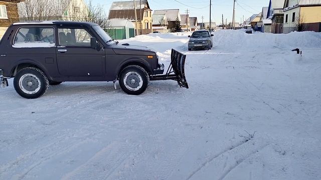 Самодельный отвал на ниву,убираю снег в тепле смотреть онлайн