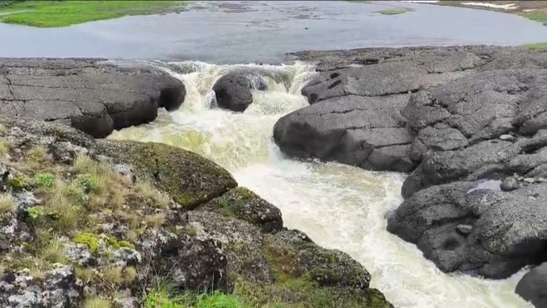Водопад Халмер-Ю. Воркута. смотреть онлайн
