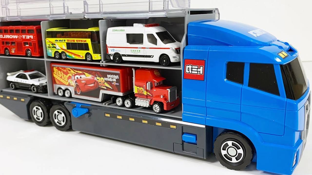 Мультики для детей. Машины скорой помощи. Грузимся в автовоз! Мультики про машинки малышам смотреть онлайн