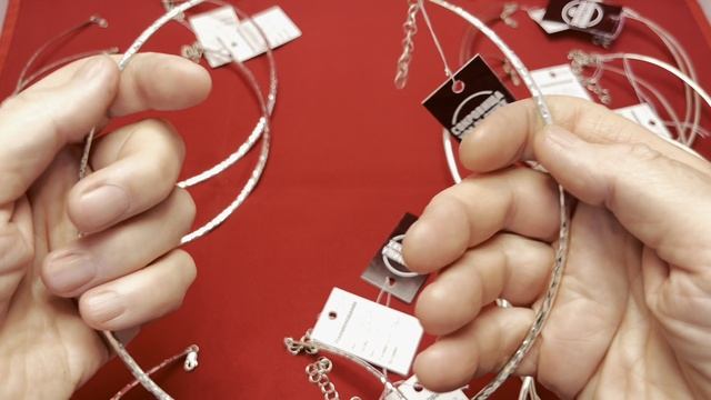 СЕРЕБРЯНЫЕ ЛЬДИНКИ 💎 смотреть онлайн