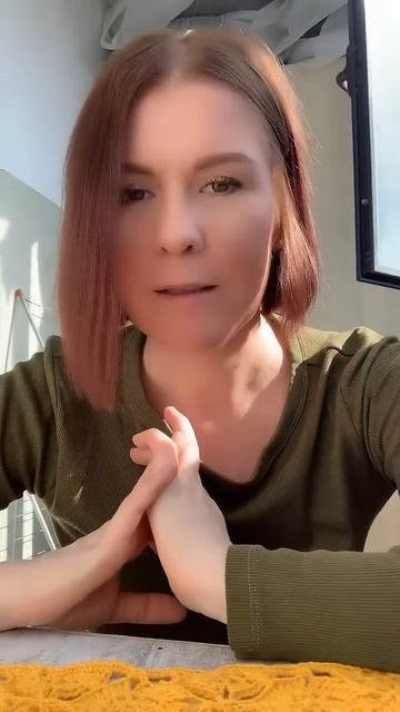 Ажурная косынка крючком в технике без отрывного вязания #nataliverezhu #30косынок смотреть онлайн