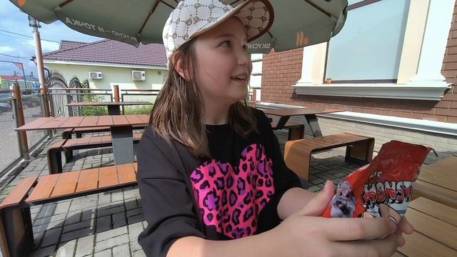 Распаковка лабубу