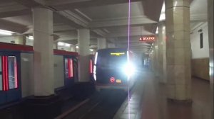 Поездка по Филёвской линии (4А) на составах 81 765.2 "Москва" - 26.07.2023