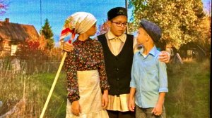 Татарский спектакль «Лаләләр» («Тюльпаны»), поставленный по пьесе Айсылу Имамиевой