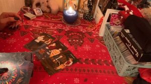 Что у него с другой сейчас? Таро расклад