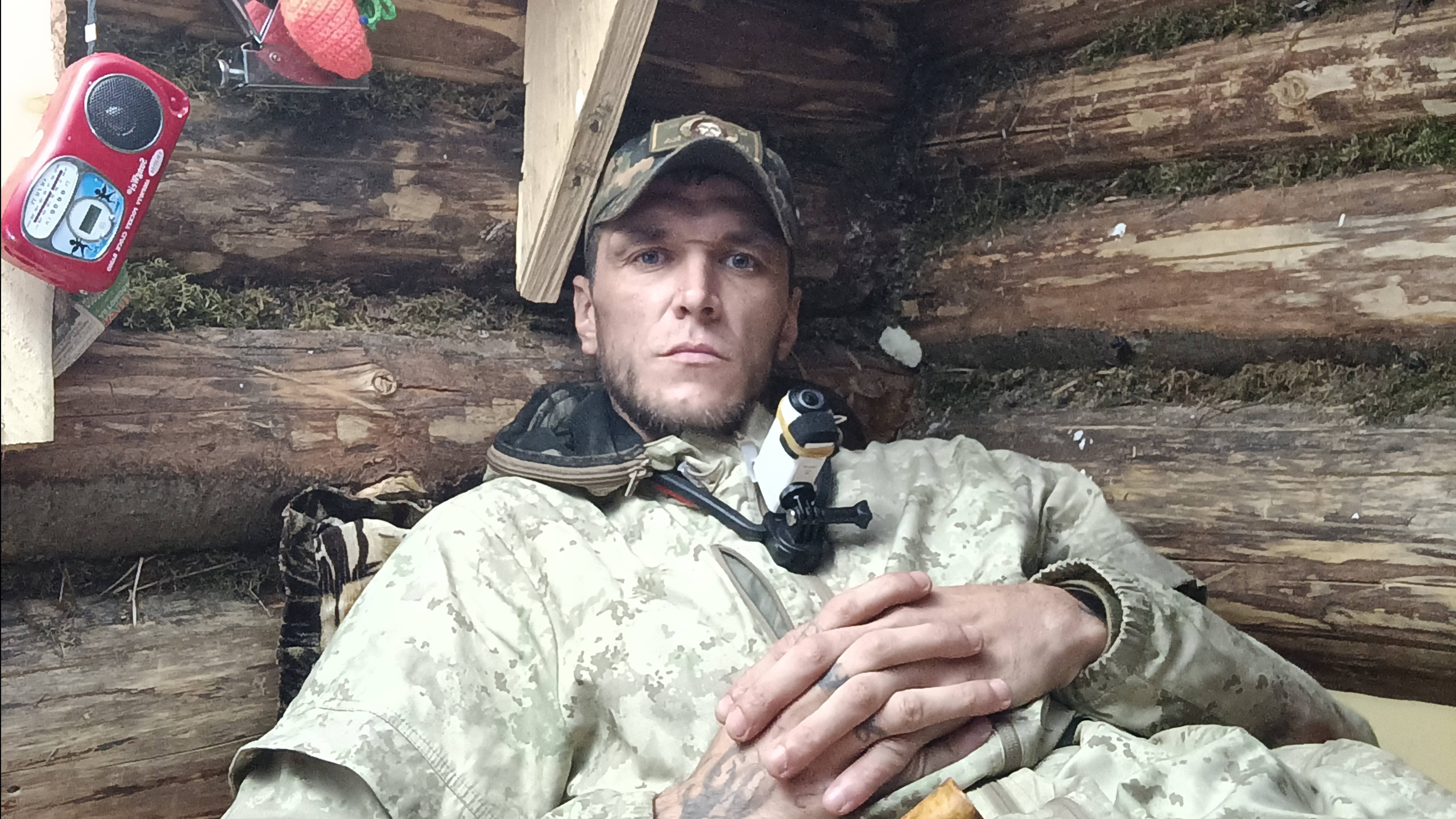 ТЯЖЁЛАЯ ТИХАЯ ОХОТА. ПОПАЛ В ГРОЗУ И ВЕТРОВАЛ. ИЗБА УКРЫЛА ОТ СИЛЬНОГО ДОЖДЯ. смотреть онлайн