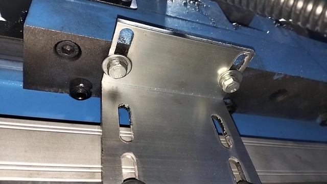 УЦИ на мой токарный станок CJM 360-750 смотреть онлайн