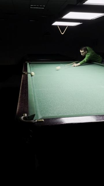 Свояк от прижатого к борту шара