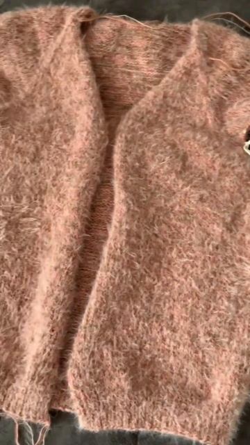 Вяжу джемпер #nataliverezhu #crochet смотреть онлайн