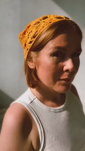 Косынка в технике безотрывного вязания/МК в шапке профиля или пиши #nataliverezhu #30косынок смотреть онлайн