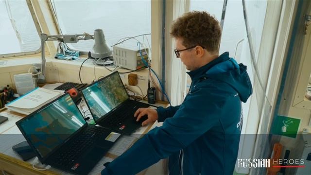 Безэкипажный катер 