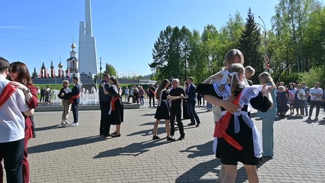 DSC_9885 смотреть онлайн
