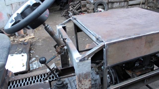 Минитрактор классика.Капот смотреть онлайн