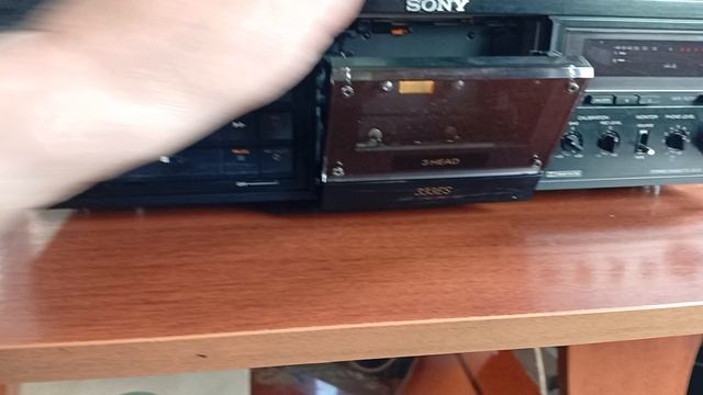 Кассетная дека sony TC-k333esX смотреть онлайн