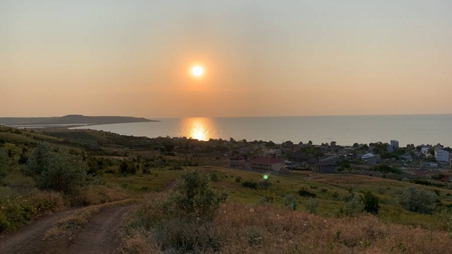 По Крыму пешком. Село Курортное на Азовском море. Бухта Морской пехоты. Мыс Зюк смотреть онлайн