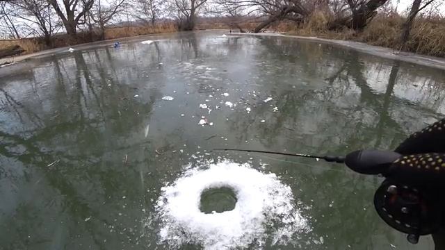 Зимняя рыбалка на реке смотреть онлайн