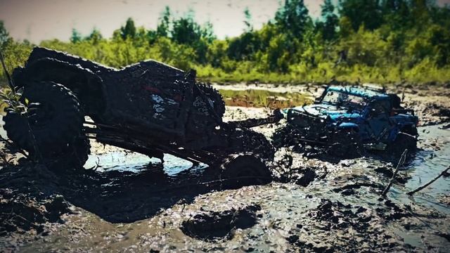 Спасательный грузовик Crossrc EMO X5 вытаскивать Jeep Wrangler EMO X смотреть онлайн