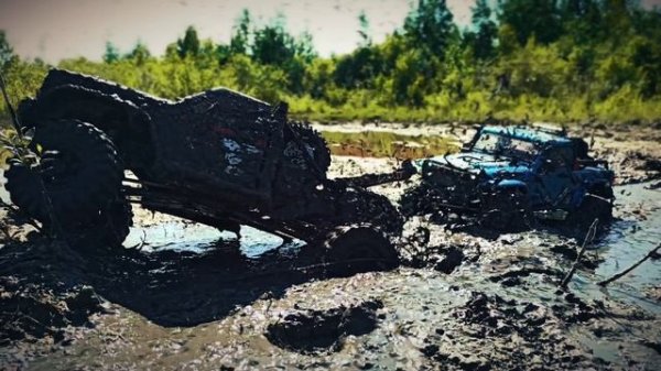 Спасательный грузовик Crossrc EMO X5 вытаскивать Jeep Wrangler EMO X