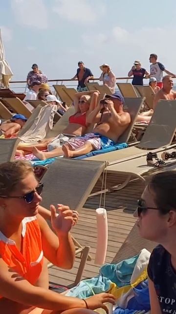 Wave Dancer Boat Trips смотреть онлайн