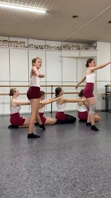 Акробатика смотреть онлайн