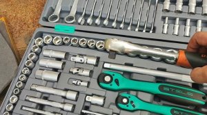 Набор инструментов для автомобиля и дома STELS, 216 предметов