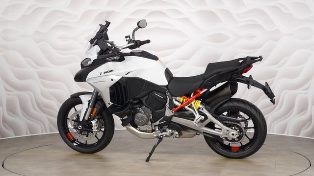 Ducati Multistrada V4 Vin ZDM6A00AAPB008674